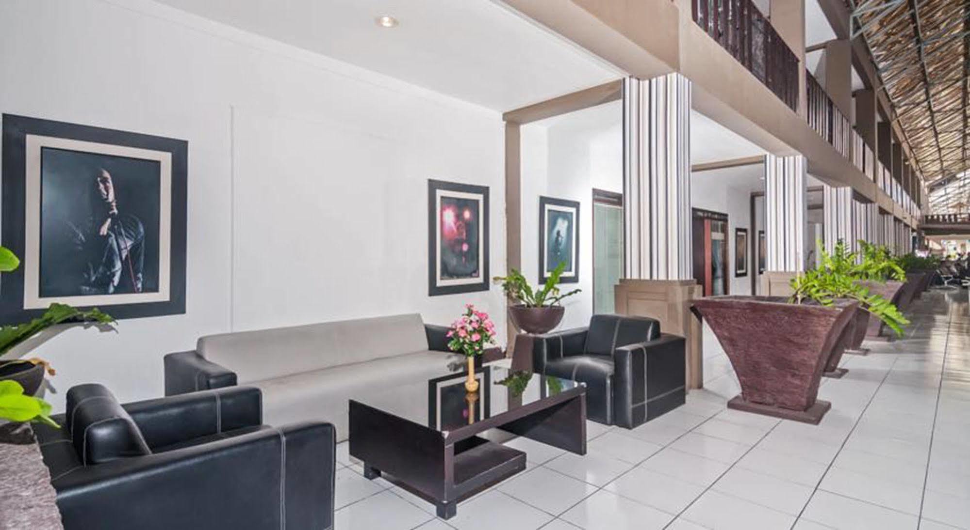 The Harmony Legian Hotel Kuta Lombok Exterior foto